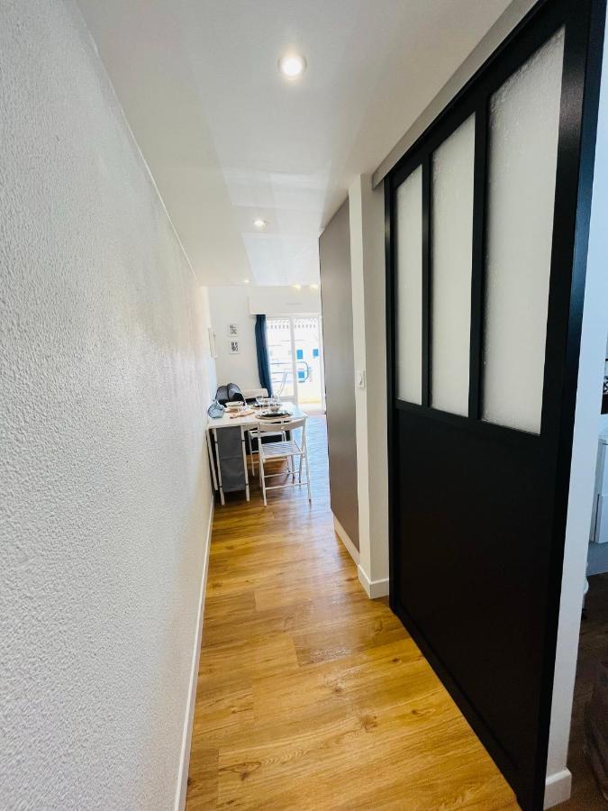 Appartement + balcon vue mer plein sud La Pironnière Extérieur photo